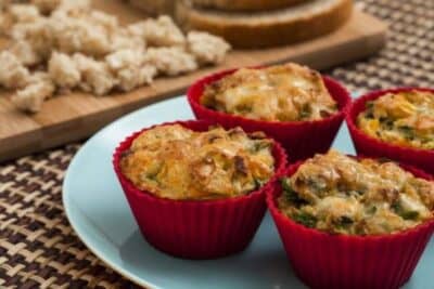 Muffin vegetariano com pão de centeio