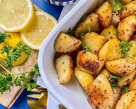 Rápida e fácil: receita de batata crocante com limão