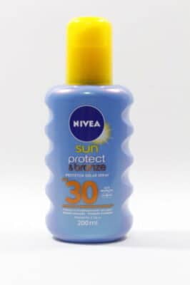 Resenha: Protetor Solar Spray Sun Protect e Bronze Nivea